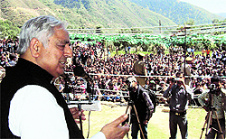 PDP patron Mufti Mohammad Sayeed addresses a rally in Banihal on Wednesday