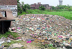 A garbage dump on the Jassian Road