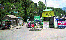 A view of the barrier in Manali