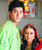 Shashank Vyas and Pratyusha Banerjee in Balika Vadhu