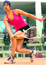 Joshna Chinappa won her sixth title on the professional tour when she beat Englands Sarah Jane Perry in the final of the Chennai Open on Saturday