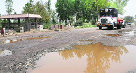 A section of the incomplete patch on the Yamunanagar-Indri-Karnal road