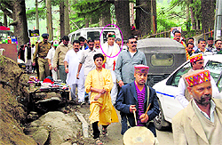 Congress MLA GS Bali (encircled) begins his Rath Yatra from the Hadimba temple in Manali on Friday