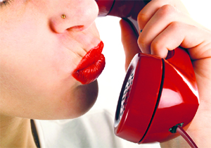 Several young couples live with the apprehension whether a long-distance relationship will work or not