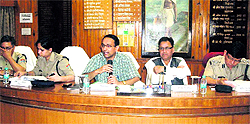 Dehradun DM Ravi Nath Raman with other officials in the review meeting of traffic in Mussoorie