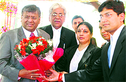 The Bar Association, Jammu, felicitates High Court Chief Justice MM Kumar in Jammu on Friday