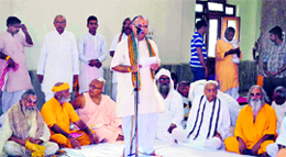 International chief of the Vishwa Hindu Parishad Ashok Singhal, along with saint representatives, during a meeting at Parmarth Gyan Mandir, Kankhal, in Haridwar on Tuesday.