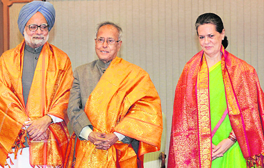 The formal announcement of Pranab Mukherjees candidature for the Presidents post was preceded by high drama