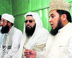 Chairman of the Jammu and Kashmir Karwani-i-Islami Moulana Ghulam Rasool Hami addresses a press conference in Srinagar on Monday