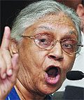 Chief Minister Sheila Dikshit addresing a press conference on the issue of power tariff in New Delhi on Monday
