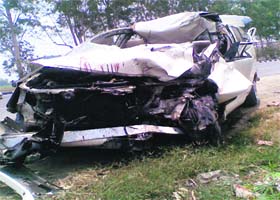 The mangled remains of the vehicle which met with the accident