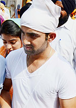 Cricketer Gautam Gambhir pays obesiance at Golden Temple in Amritsar on Thursday