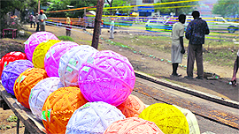 Experts prepare dor in Jammu city.