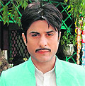 Nandish Sandhu and (R) Vikas Bhalla as the new Veer