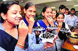 Students of Government Model Senior Secondary School enjoy jamuns in Chandigarh on Tuesday