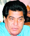 Home MInistry questions Avtar Henry on dual citizenship charge