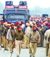 Alleged police atrocities on Gobindpura farmers had become an issue during the assembly elections. 