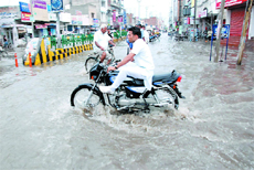 Mall Road  in Bathinda.