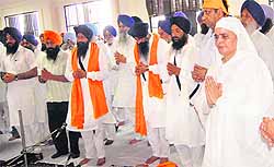 Bibi Jagir Kaur prays with other prisoners during a Sukhmani Sahib path at Kapurthala jail