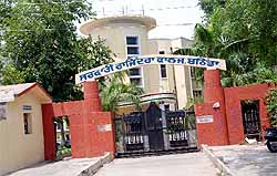 The college has put up an official notice announcing the closure of the admission process.