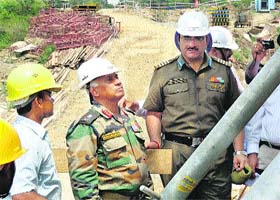 The Director General, BRO, Lt Gen S Ravi Shankar, inspects the construction of the Ravi Bridge at Basohli