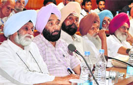 Participants at a seminar on 'Political Economy of Punjab organised at the Centre for Research in Rural and Industrial Development in Chandigarh. 