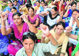 Teachers hold demonstration in Patiala on Wednesday. 