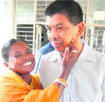 Subodh Ruidas with his wife Pratima Rani Ruidas in Amritsar on Monday. Photo: Sameer Sehgal