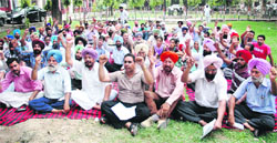 Teachers protest against the Punjab Government in Amritsar on Wednesday. Photo: Vishal Kumar