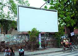 Aiming to collect funds for the Municipal Corporation Bathinda, 22 such unipoles will be installed across the city