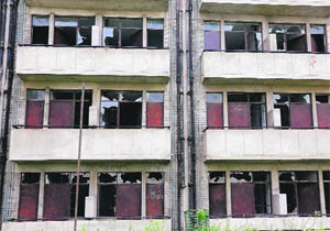 The flats with broken windowpanes at Sector 49.