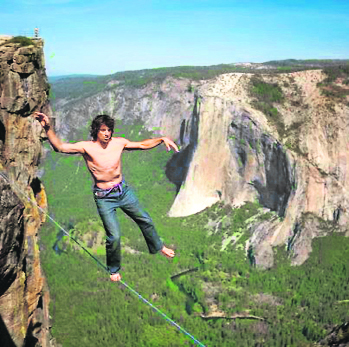 Daredevils brings together the most spectacular footage of some of the most dangerous stunts