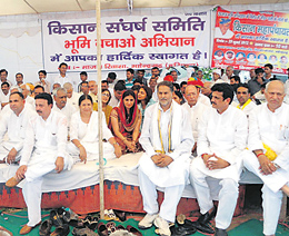 Members of the Kisan Sangharsh Samiti that organised the Mahapanchayat at Rewasa, Mahendergarh, on Sunday.
