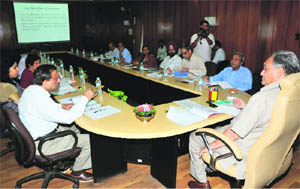 Chief Minister Vijay Bahuguna during a meeting in Dehradun on Tuesday