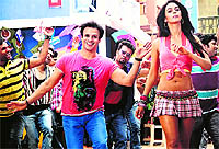 Vivek Oberoi and Mallika Sherawat