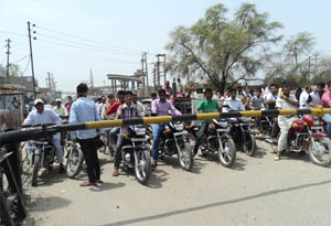 Introduction of more trains on the Fazilka and Sriganganagar route will mean more delays at the main railway crossing in Abohar. 