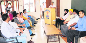 Teachers hold a meeting in Amritsar.