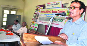 An expert speaking at a workshop organised by the National Childrens Science Congress at Bal Bhawan, BHEL, in Haridwar on Monday.