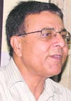The Chief Medical Officer, Dr Subhash Batta, addresses a press conference on dengue in Ludhiana on Tuesday.