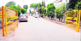 Iron gates installed at Green Avenue area in Amritsar