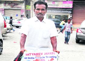Cleansing move BK Rajput, a courier agent from Maharashtra, has come all the way from Nasik on his bicycle to campaign for a corruption-free society in Amritsar on Wednesday