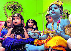 Students of Sangitas Studio of Performing Arts celebrate Janmashtmi in Ludhiana