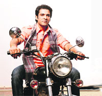 Eijaz Khan