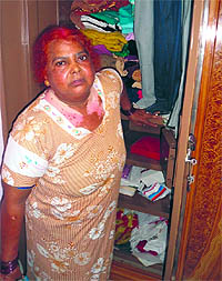 The victim points to the almirah from which jewellery was stolen at Khandwala area in Amritsar