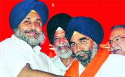Deputy CM Sukhbir Badal with Didar Singh Bhatti in Sirhind.