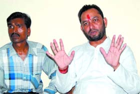 The president of the Shiv Sena (Hindustan), Pawan Gupta, interacts with mediapersons in Bathinda on Sunday