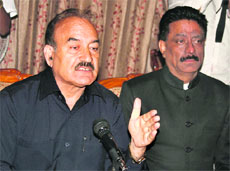 State Congress president Kaul Singh addresses mediapersons in Shimla on Sunday.