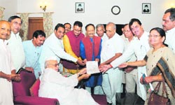 A delegation of BJP leaders led by former Chief Minister BC Khanduri submits a memorandum to Governor 