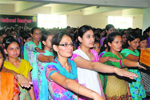 Students take a vow against female foeticide in Mata Harki Devi College for Women at Odhan in Sirsa on Thursday. 
