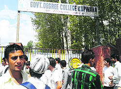 The shortage of staff has been affecting studies at Degree College, Kupwara